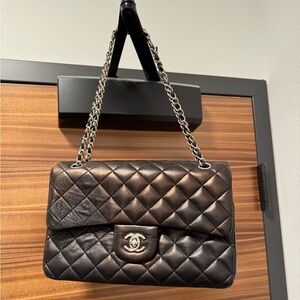 chanel bag ( FAUX)